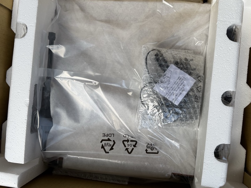 accessories — counterweight and screws