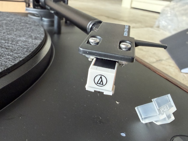 front panel showing the Audio-Technica cartridge