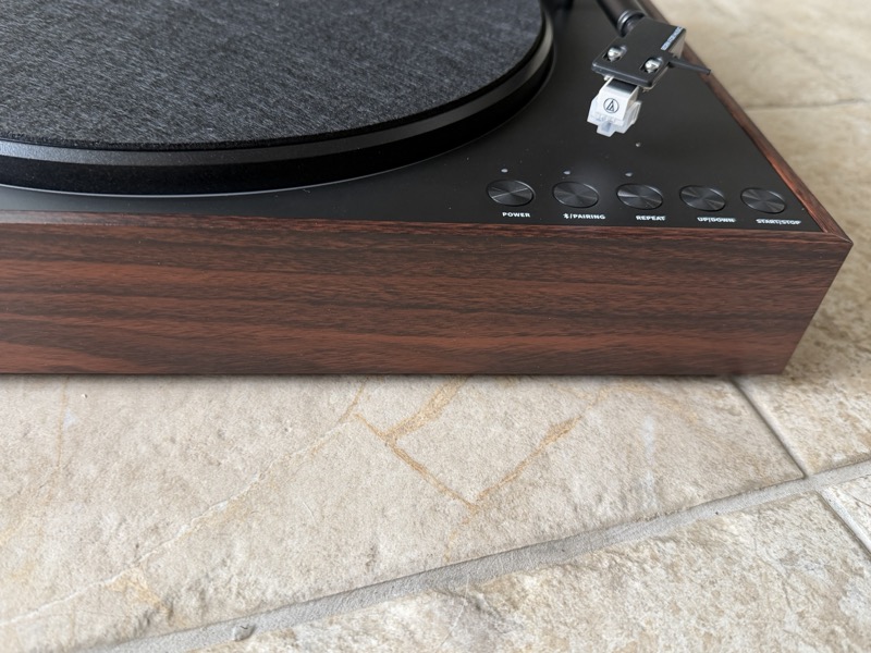 the wood looks great and very premium