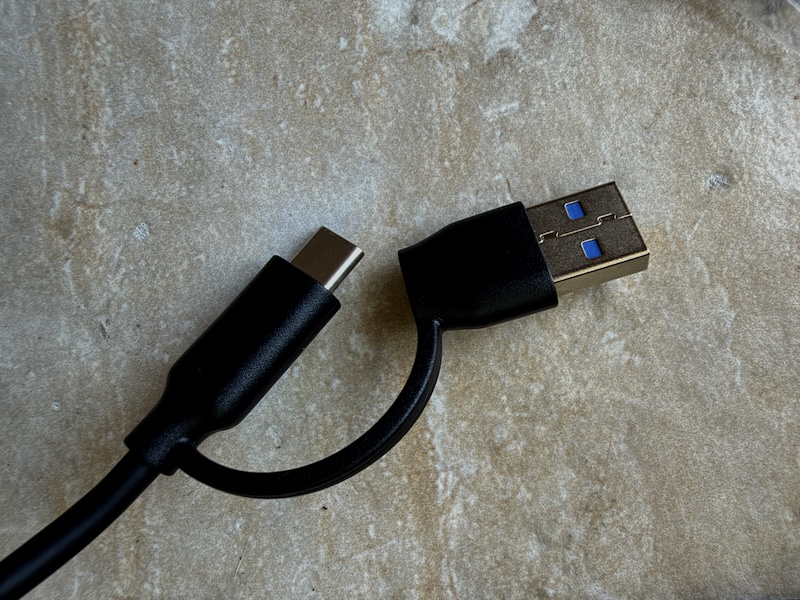 the cable’s flexible USB-A or USB-C source end