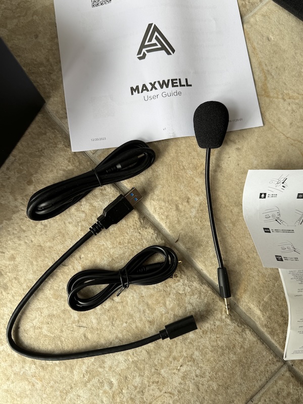 the bundled accessories