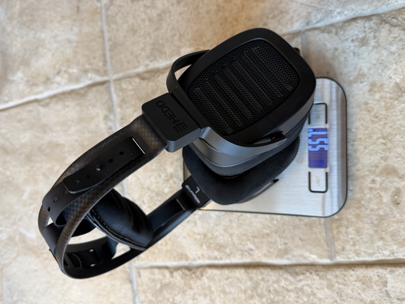 the HEDDphone TWO GT weighed on a kitchen scale at 551g