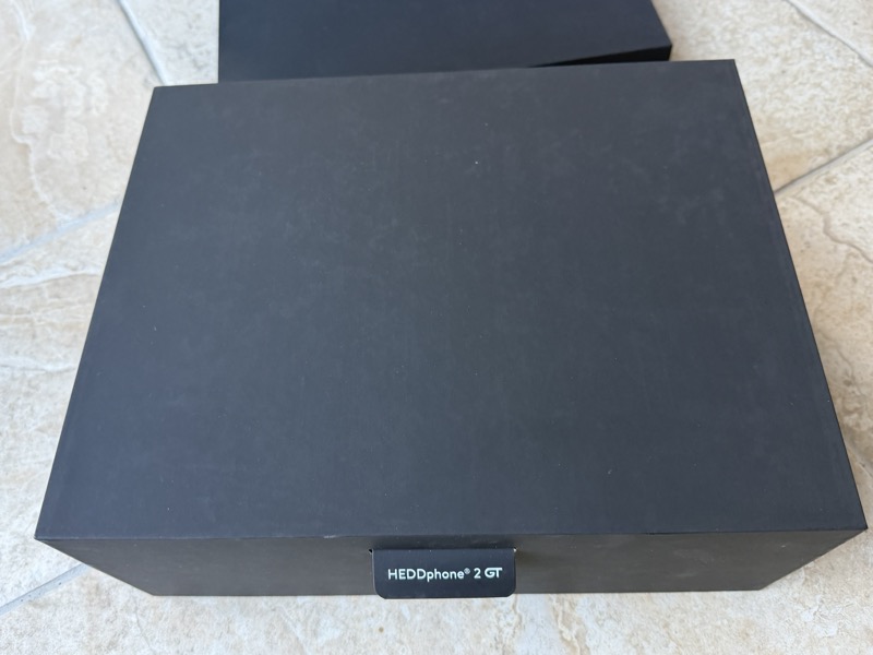 the accessories box viewed from the side