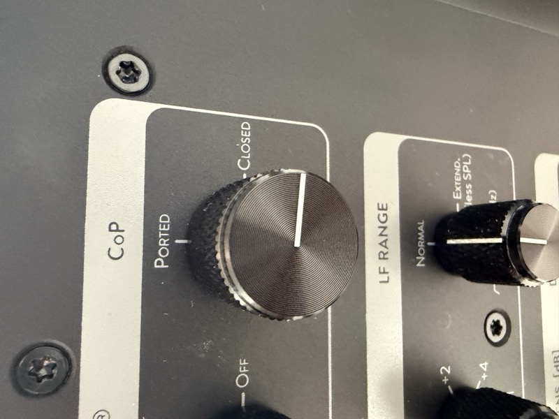 CoP knob closeup