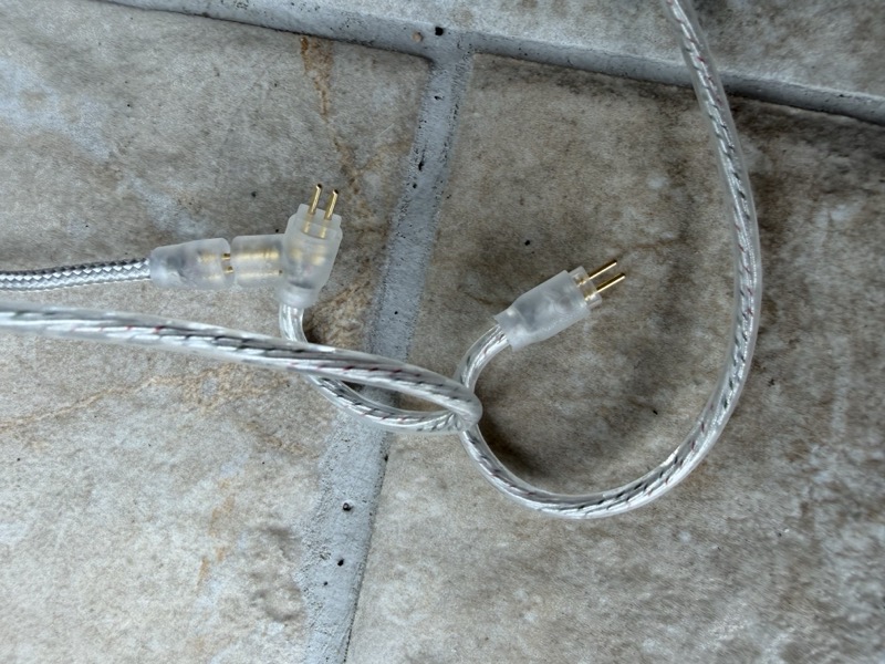 2-pin connectors