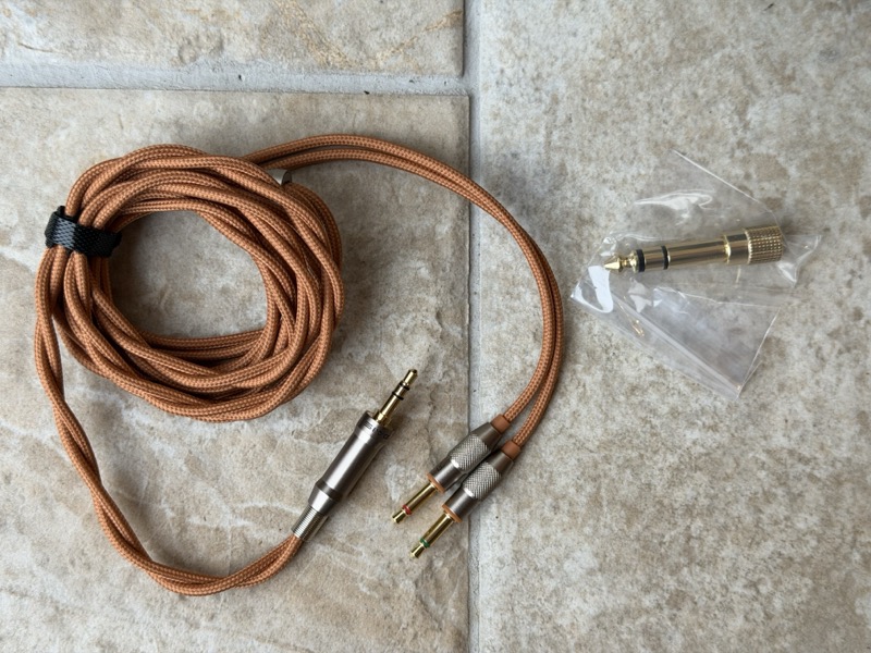 the braided cable and 6.35mm adapter laid out