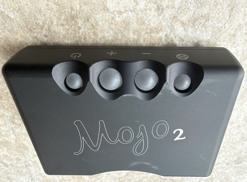 chord mojo 2 control spheres and power button with their icons