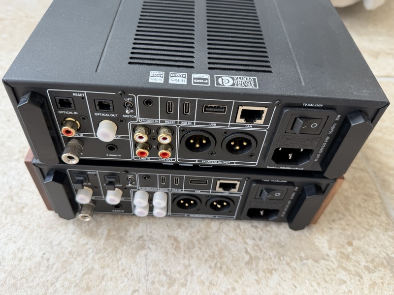k17 r2r and k17 rear panels stacked, showing the same connector layout on both